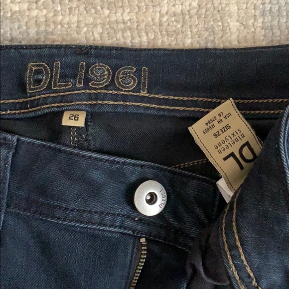 Jeans! - Picture 2 of 2